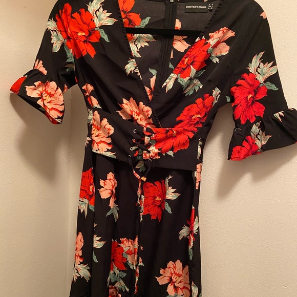 Black Corset Floral Swing Dress - Picture 2 of 4